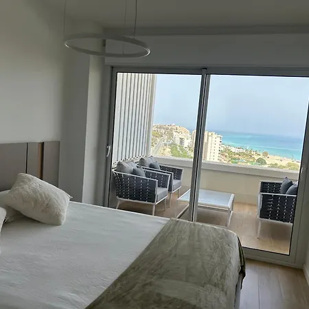 Bolnou Vistas Al Azul *